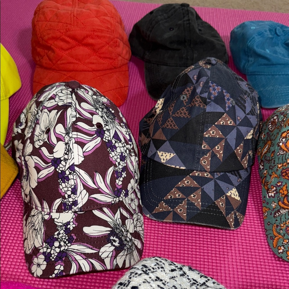 17 Colorful Baseball Cap Collection - Picture 6 of 16